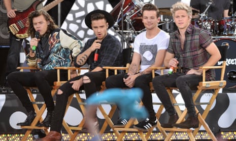 One Direction Breaks Records With Surprise Release of Drag Me Down -  Musing on Music