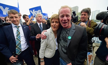 Mullan with the SNP’s Nicola Sturgeon during the independence campaign.
