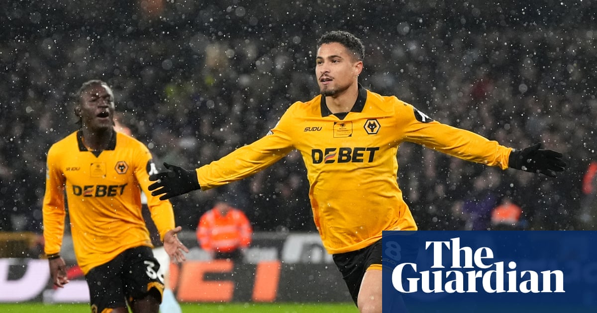 Dual Gomes goals ensure Wolves beat Aston Villa and unwanted points record