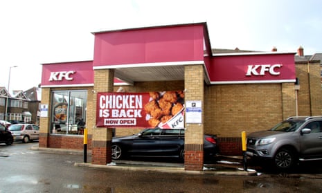 KFC’s chicken sales account for only 4% of the UK total, with supermarkets processing most sales. 