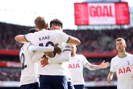 Liverpool v Brighton, Crystal Palace v Chelsea: clockwatch – live! | Soccer 15 Tottenham Hotspur celebrate