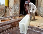 No fridge, no fans, just blocks of ice: improvising to survive in Pakistan’s searing heat No fridge, no fans, just blocks of ice: improvising to survive in Pakistan’s searing heat