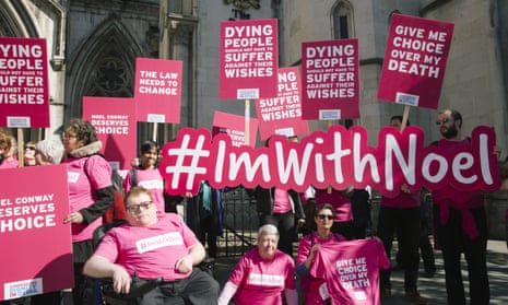 Campaigners from Dignity In Dying protest outside the Royal Courts on 1 May  2018