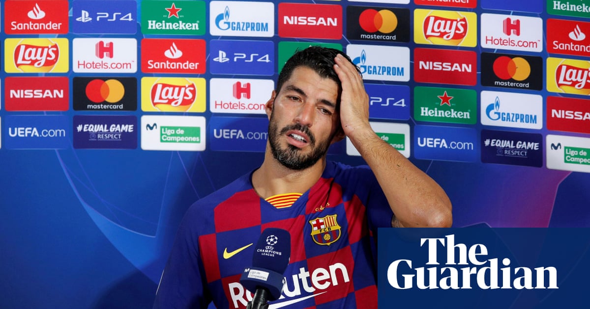Luis Suárez heading for Atlético Madrid on free after wrangle with Barcelona