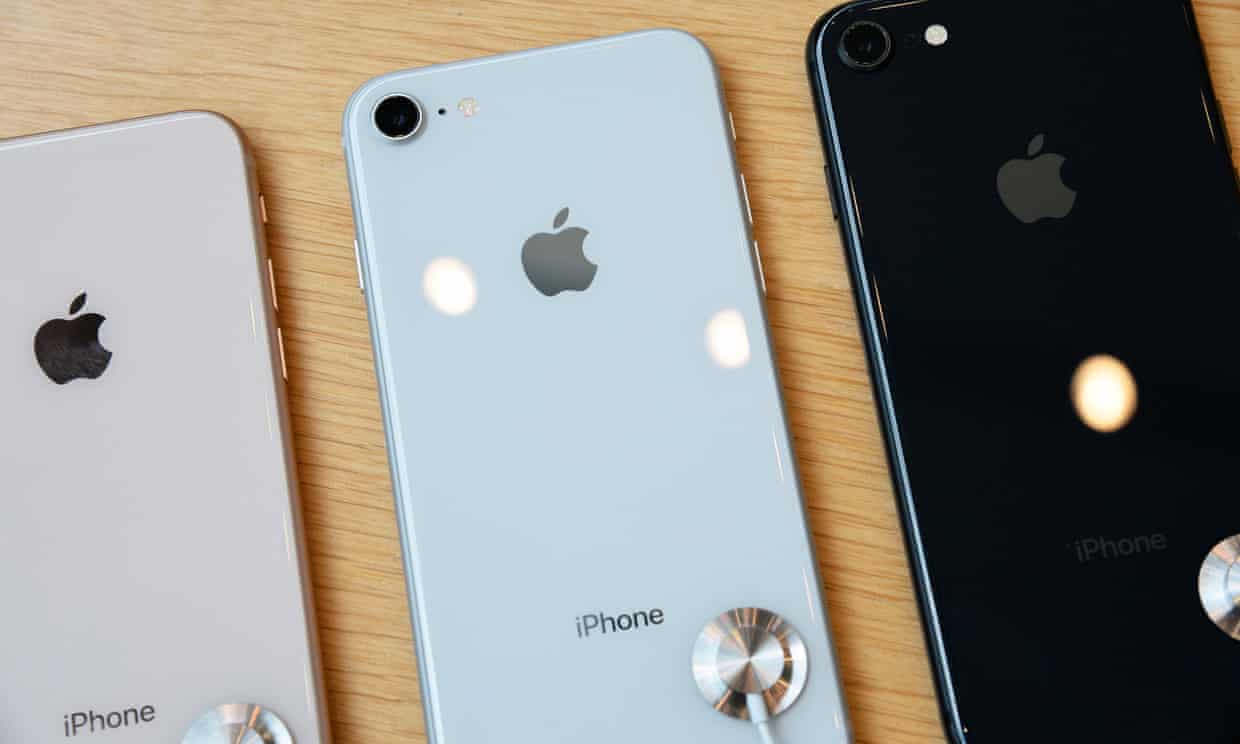 iPhone 8: glass back 'very difficult' to repair and costs more than