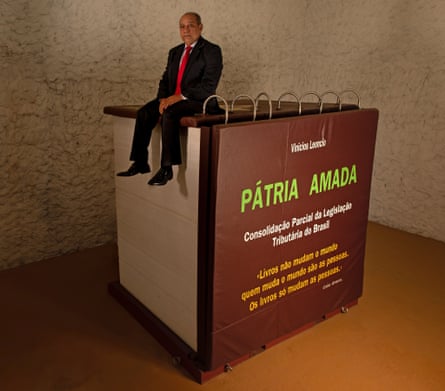 Pátria Amada by Vinicius Leôncio.