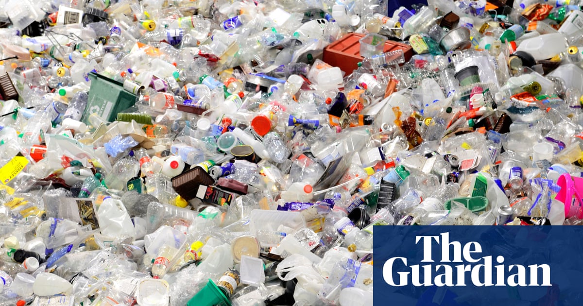 UK can create 5,400 jobs if it stops plastic waste exports, report finds