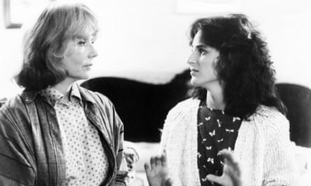 Piper Laurie, left, with Marlee Matlin in Children of a Lesser God, 1986.