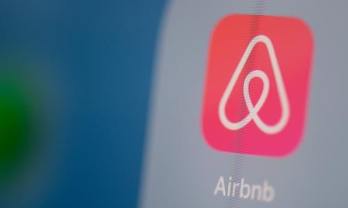Airbnb Slump Means Europe S Cities Can Return To Residents Say Officials Technology The Guardian
