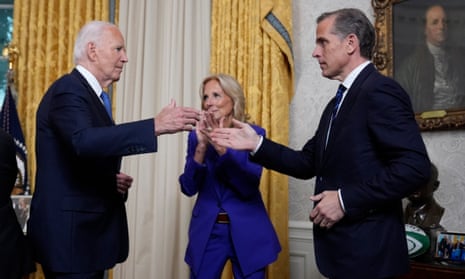 Netanyahu tells Congress ‘America and Israel must stand together’ as thousands protest speech – live The president hugs his son, Hunter Biden, as the first lady looks on.