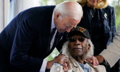 Joe Biden meets a second world war veteran