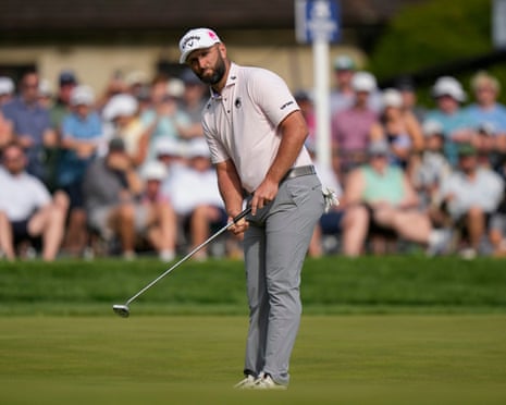 Ο Jon Rahm τελειώνει με ένα μπαμπάκι στις 18