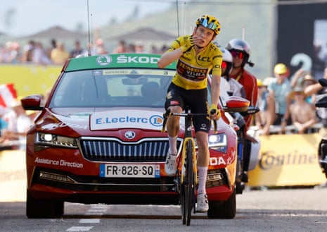 Jonas Vingegaard crosses the line and surely that will be his first Tour de France title.