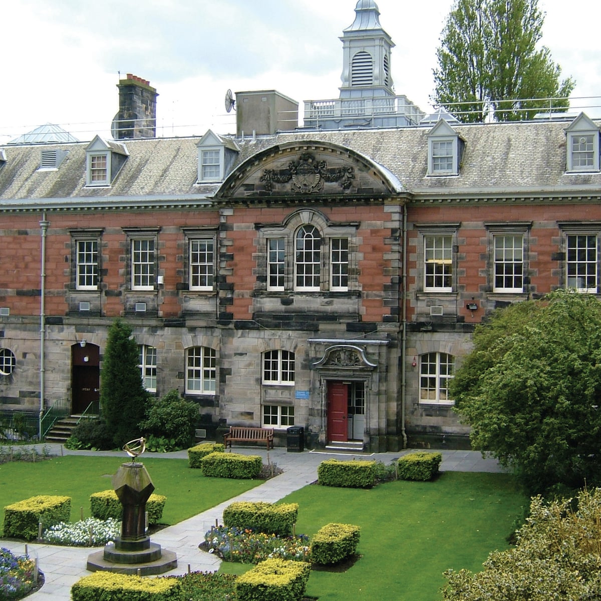 University of Dundee campus 1