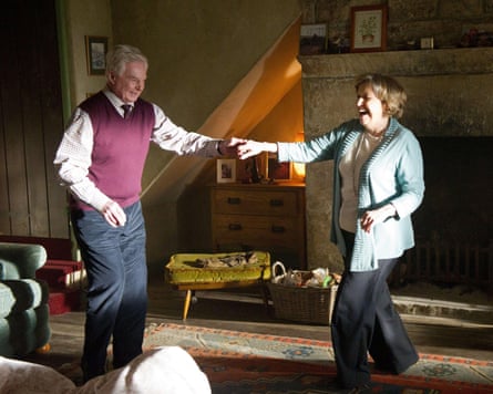 Jacobi and Reid dancing around a living room