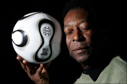 Pelé pictured in London in 2006.