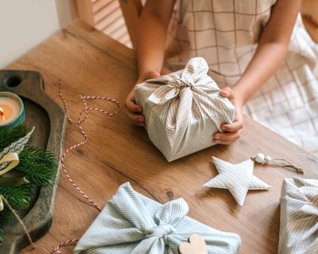 How to Make Christmas Gifts: Easy DIY Ideas to Wow Everyone