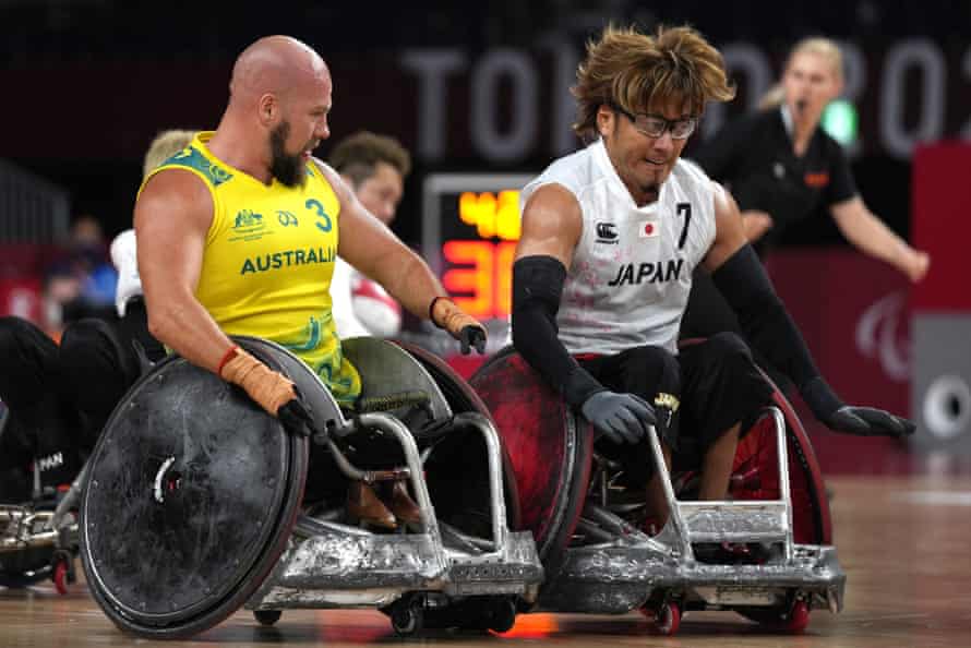 Japan’s Daisuke Ikezaki, right, is chased by Australia’s Ryley Batt.