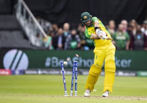 Maxwell is clean bowled by Shaheen.