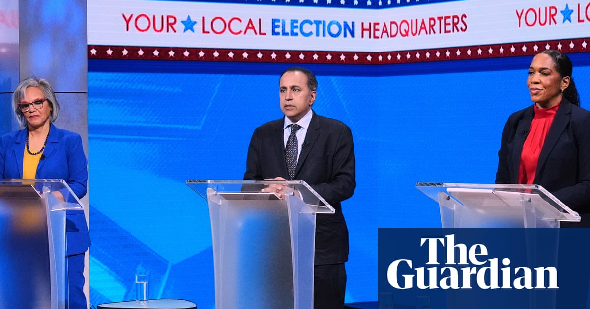 Illinois heads to elect next senator and five congressional district candidates