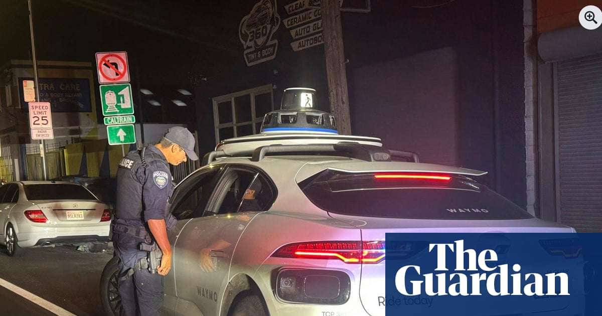 California police stumped after trying to ticket driverless car for illegal U-turn