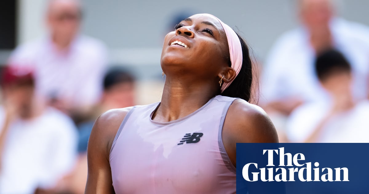 Champion Coco Gauff out of French Open but Cerúndolo marches on