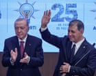 Mayor of Turkish opposition stronghold Izmir defects to Erdoğan’s party