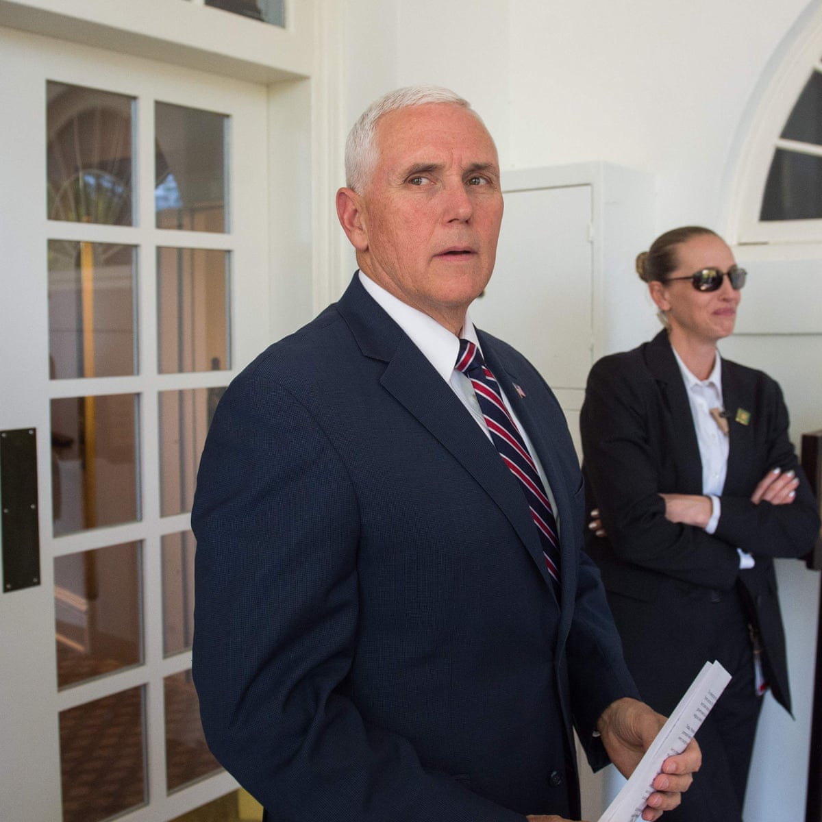 Trump-Russia: Pence urges Mueller to end investigation ...