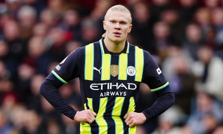 Erling Haaland looks frustrated