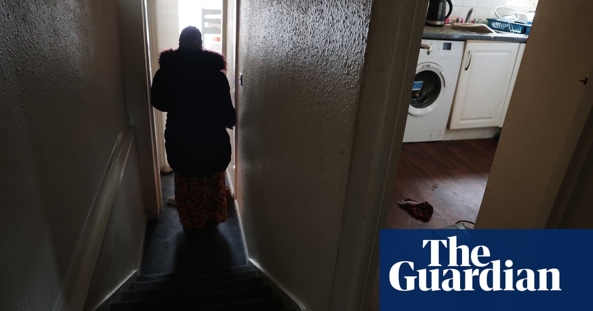 ‘Rat bites and chronic asthma’: schools on frontline of UK housing crisis