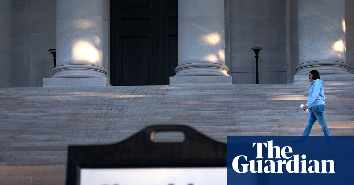 US government shutdown enters 36th day to become longest in history