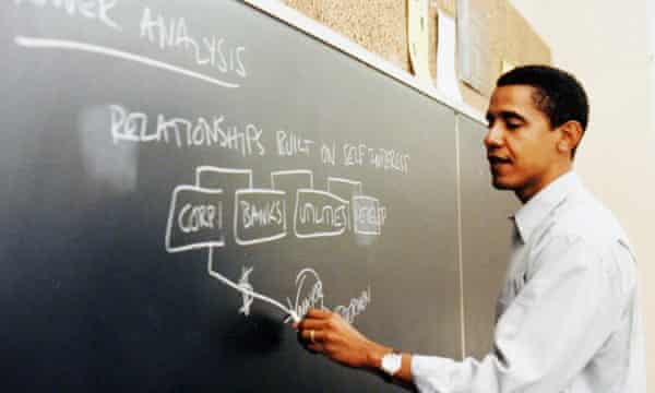 Obama teaching at the University of Chicago Law School.