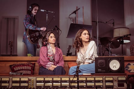 Tinkering and longueurs … Jack Riddiford, Nia Towle and Lucy Karczewski in Stereophonic.