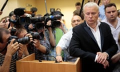 Russian media magnate Lebedev talks to media after his hearing in a courtroom in Moscow<br>Russian media magnate Alexander Lebedev talks to media after his hearing in a courtroom in Moscow, July 2, 2013. Lebedev was ordered on Tuesday to do 150 hours of community service but avoided a jail sentence after being convicted of battery for punching a rival during a television talk show. REUTERS/Tatyana Makeyeva (RUSSIA - Tags: MEDIA POLITICS CRIME LAW BUSINESS)