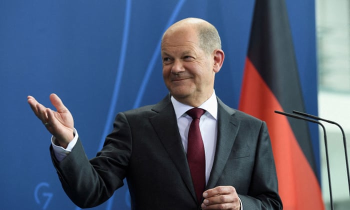 German chancellor Olaf Scholz gestures during a news conference with Qatar’s Emir Sheikh Tamim bin Hamad al-Thani on May 20, 2022