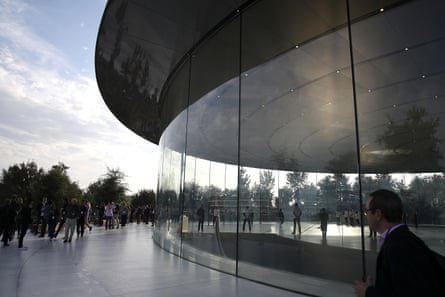 The Foster-designed Apple Park visitor centre (2017) in Cupertino, California.