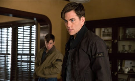 The Finest Hours review – Chris Pine saves the day the old-fashioned way | Drama films | The Guardian