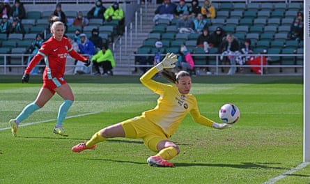 The Kansas City Current goalkeeper, Lorena, makes a save at the near post during her team’s NWSL playoff quarter-final defeat to Gotham.