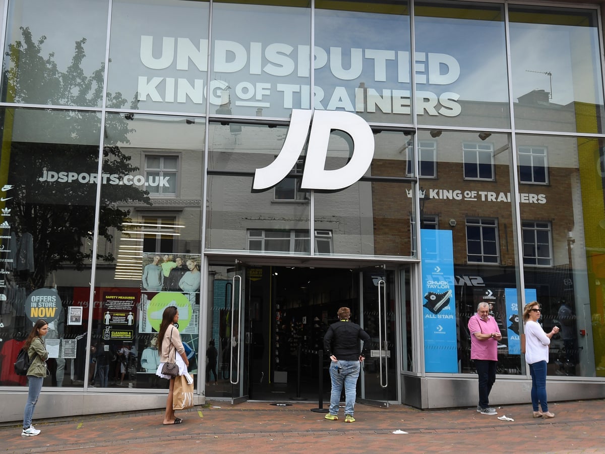 Face Masks Will Deter Young Shoppers Says Jd Sports Chairman Business The Guardian