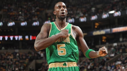 Kevin Garnett on the court