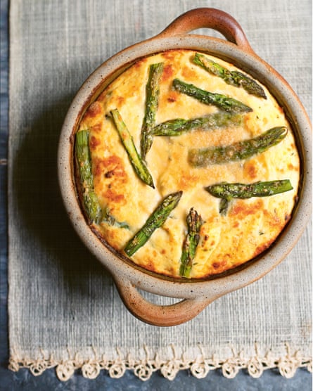 Baked ricotta, asparagus.