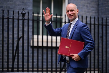 Andy Burnham hosts first cabinet meeting as PM after announcing cut to VAT on electricity bills – UK politics live