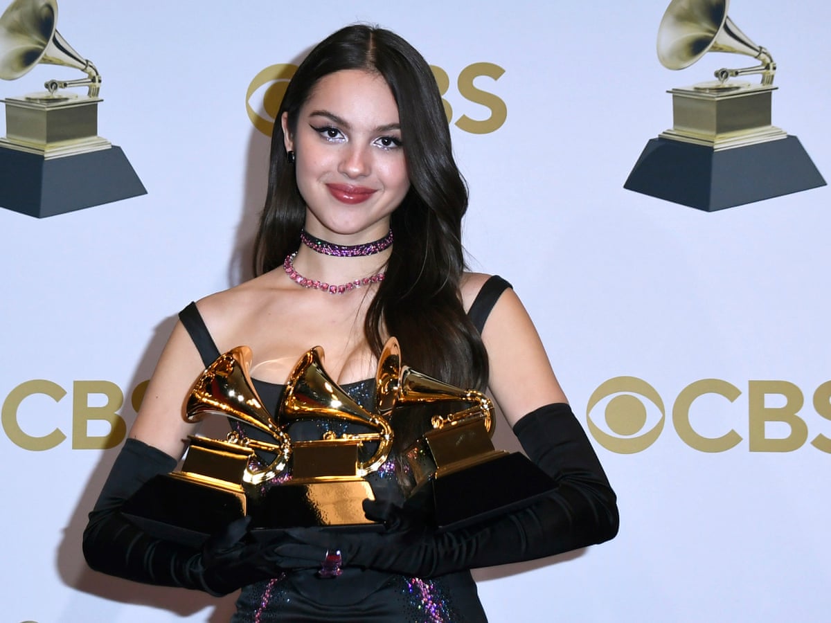 Grammy Awards 22 Olivia Rodrigo Wins Big And Ukraine S Zelenskiy Makes Cameo Grammy Awards 22 The Guardian Grammy Awards 22 Olivia Rodrigo Wins Big And Ukraine S Zelenskiy Makes Cameo Grammy Awards 22 The Guardian
