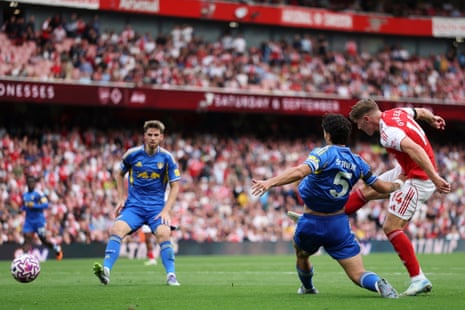 Viktor Gyokeres (right) fires home to extend Arsenal’s lead.
