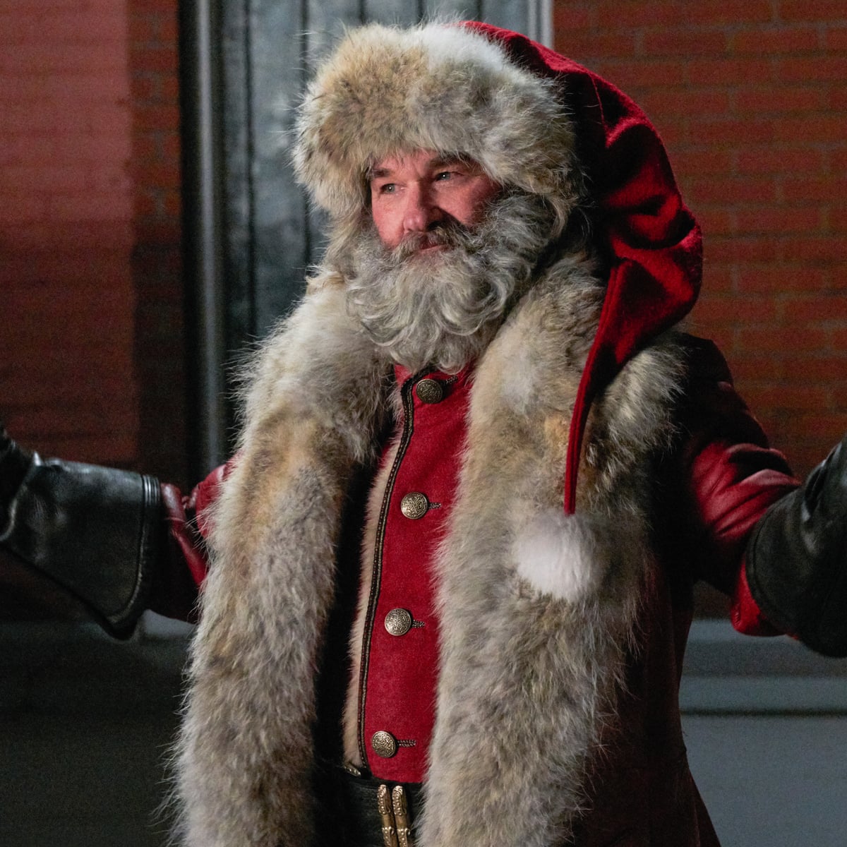 The Christmas Chronicles Review Kurt Russell S Santa Can T Save Netflix Turkey Kurt Russell The Guardian Christmas Chronicles 2 Uk Age Rating 2021