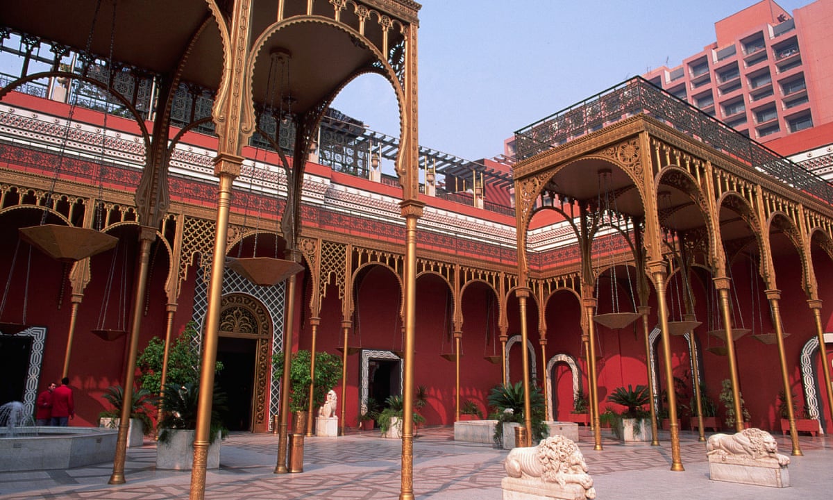 Marriott Agrees 12 2bn Merger With Sheraton Hotels Owner Mergers And Acquisitions The Guardian