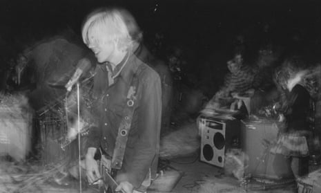 Sonic Youth performing at Desolation Center, 1984.