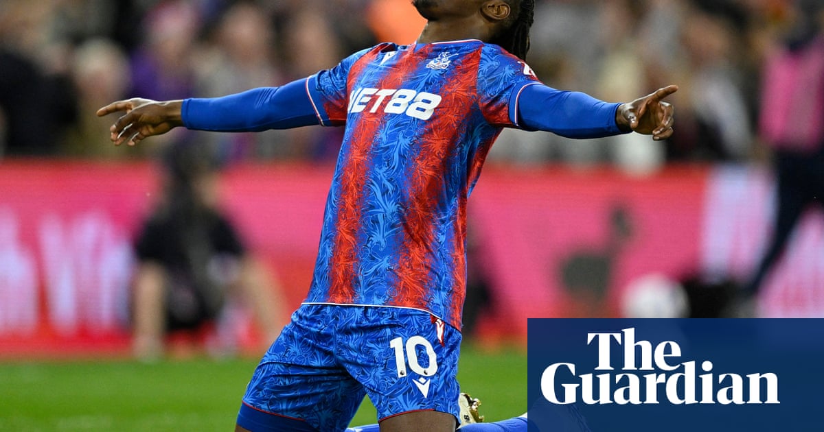 Arsenal could face battle with Spurs to sign £67.5m Eberechi Eze - The Guardian Arsenal could face battle with Spurs to sign £67.5m Eberechi Eze - The Guardian