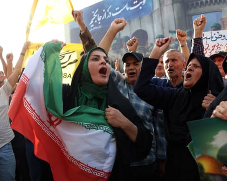 Israel-Iran war live: Trump floats regime change to ‘make Iran great again’ as region braces for Iranian response to US strikes