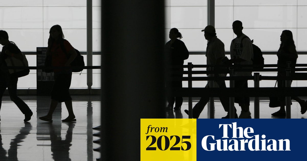 French scientist denied US entry after phone messages critical of Trump found